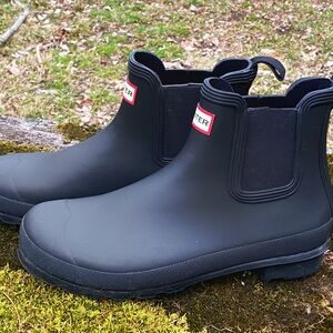 Hunter Chelsea Rain Boots NWOT
